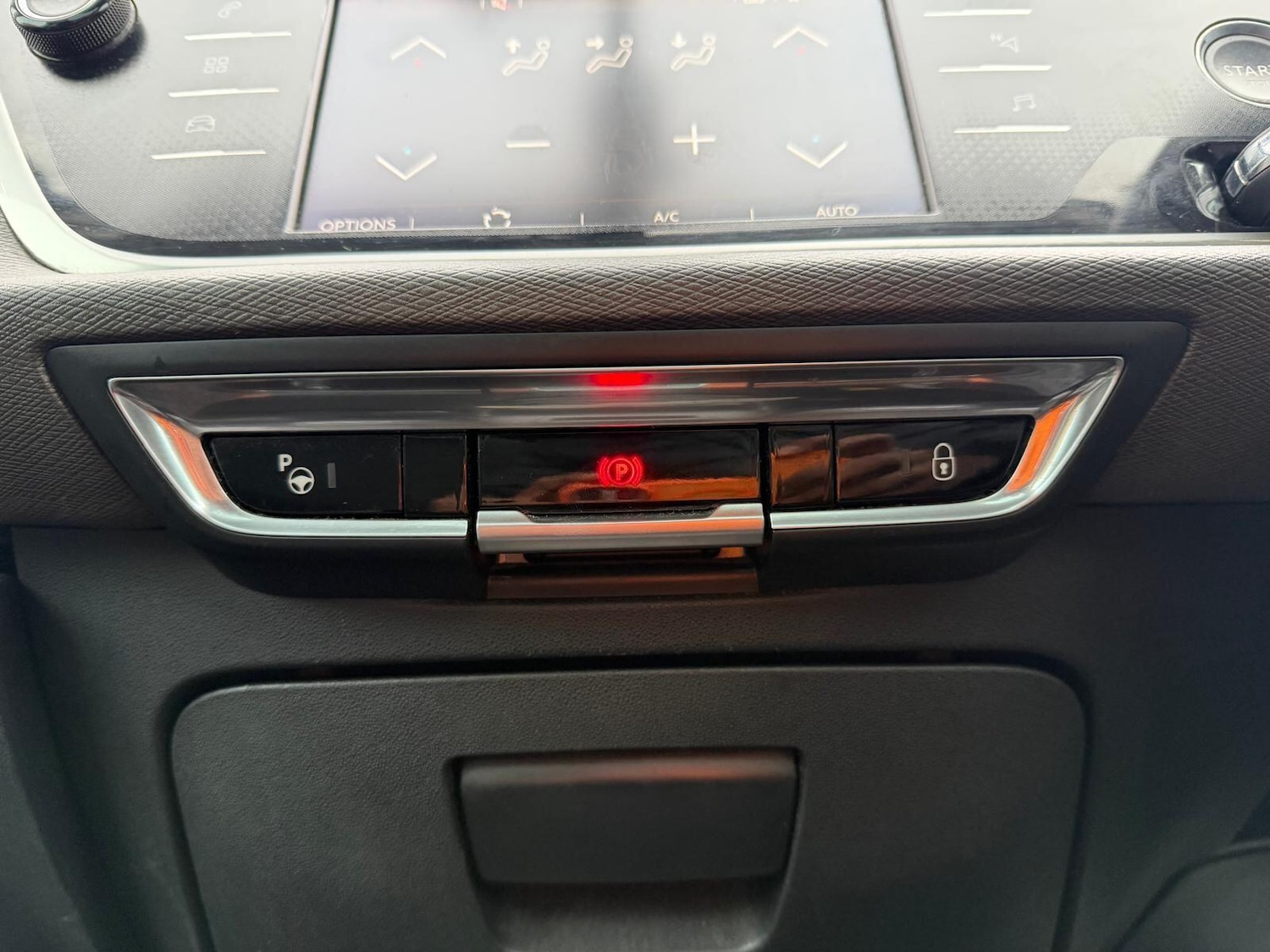 Used Citroen Grand C4 Picasso 2016 for sale - 77549590: Photo 27