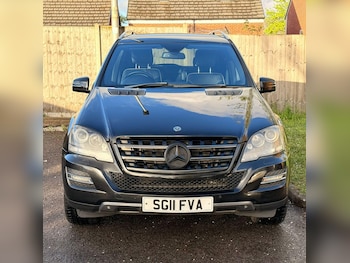 Used Mercedes-Benz M Class 2011 for sale - 78292693: Photo