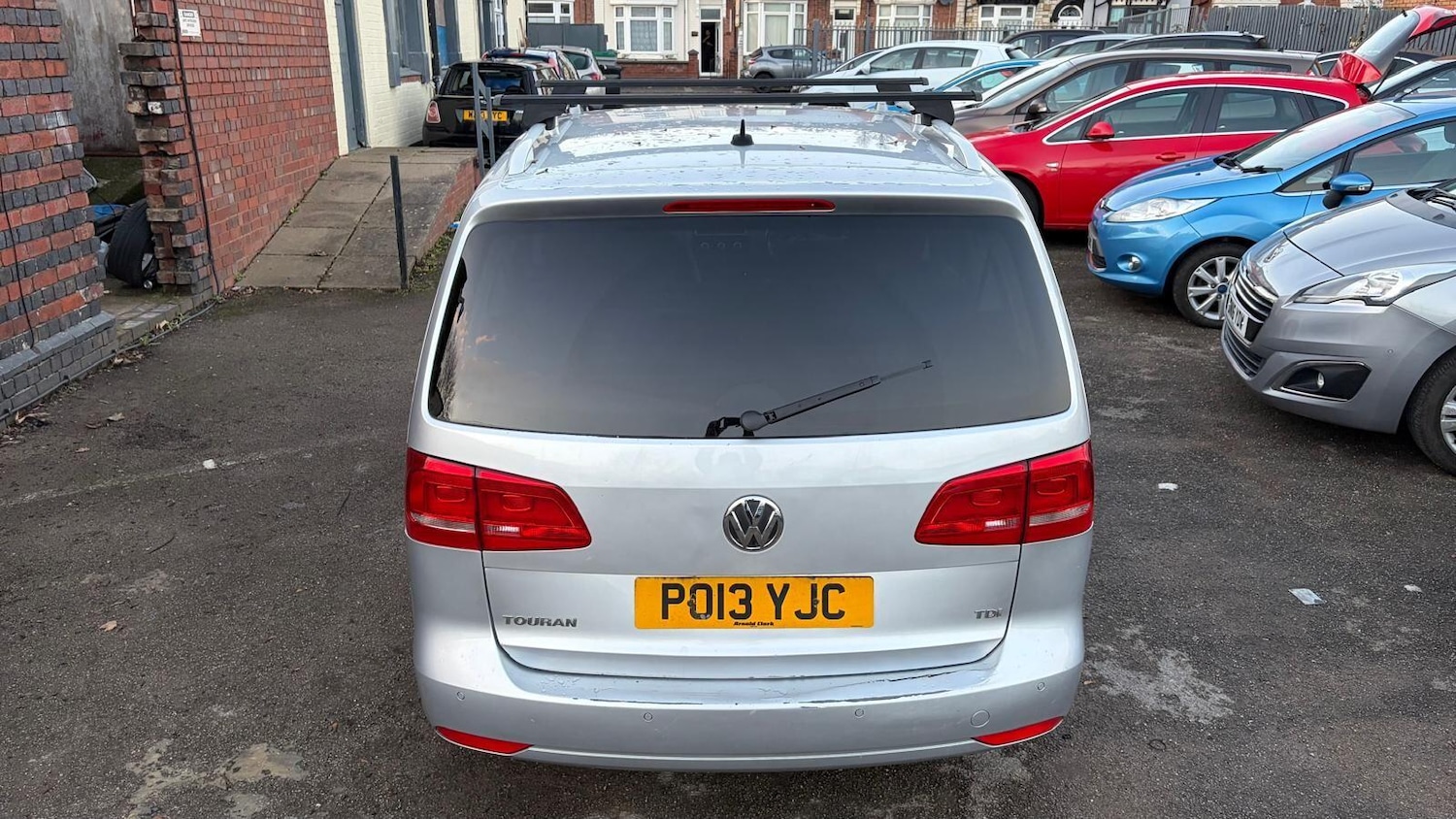 Used Volkswagen Touran 2013 for sale - 76689914: Photo 20