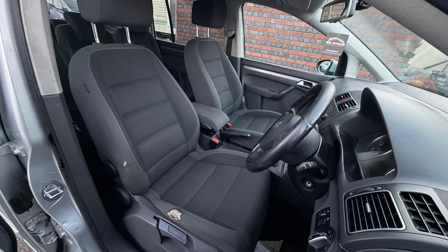 Used Volkswagen Touran 2013 for sale - 76689914: Photo 33