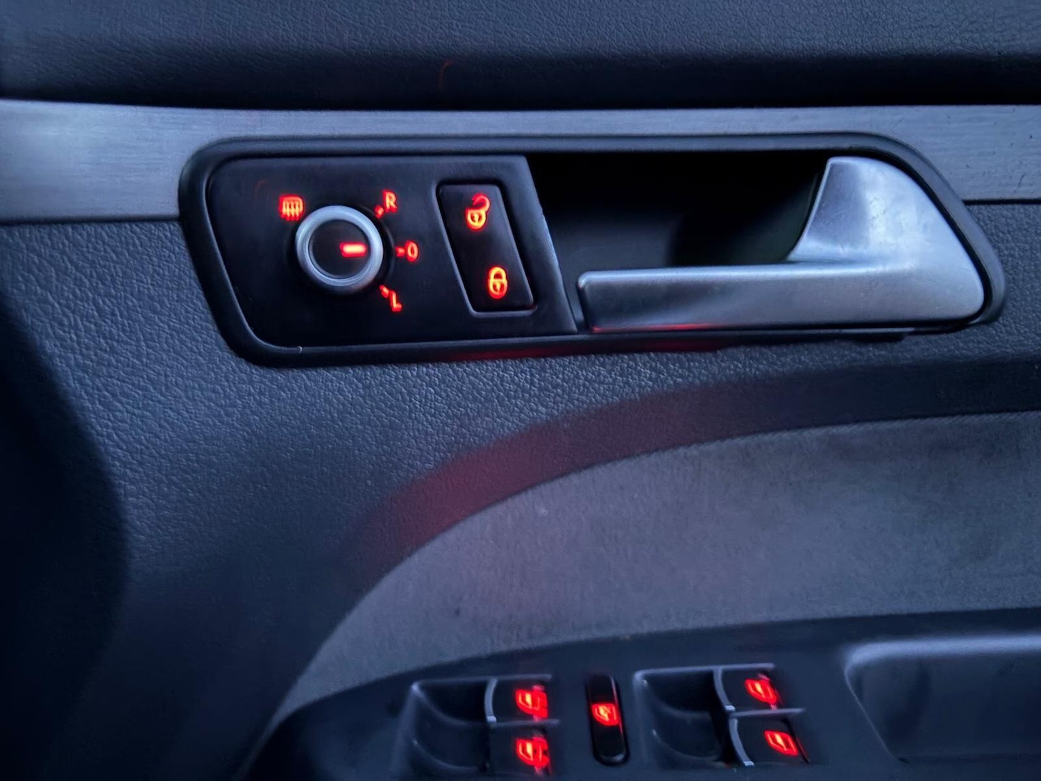 Used Volkswagen Touran 2013 for sale - 76689914: Photo 38