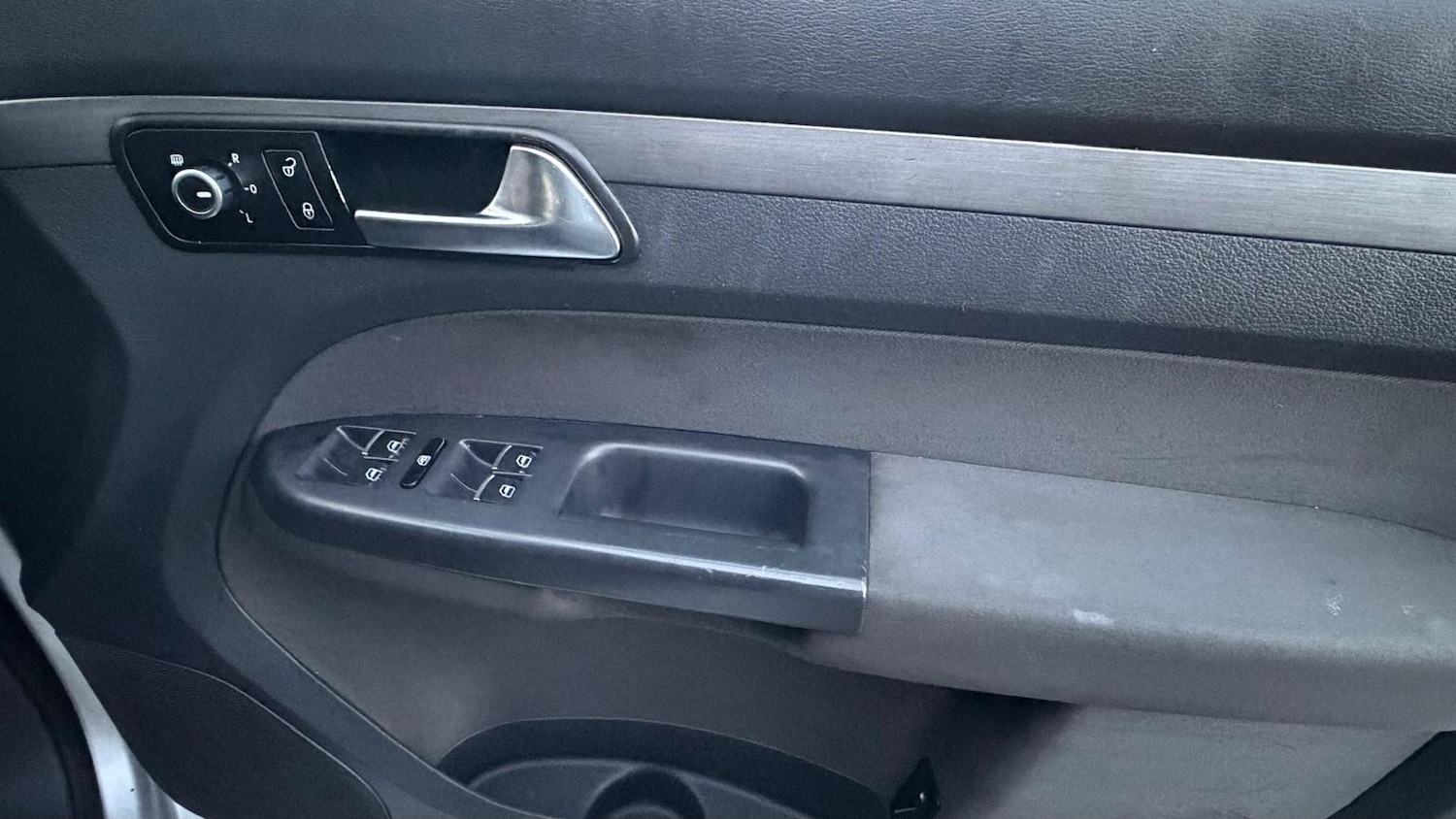 Used Volkswagen Touran 2013 for sale - 76689914: Photo 40