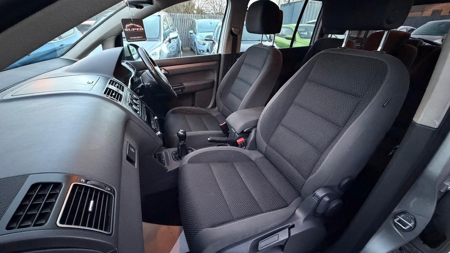 Used Volkswagen Touran 2013 for sale - 76689914: Photo 48