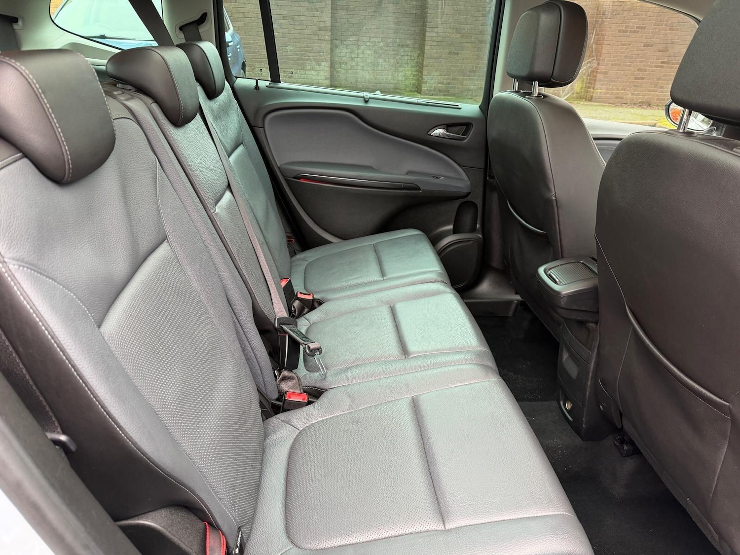 Used Vauxhall Zafira 2014 for sale - 77343895: Photo 22