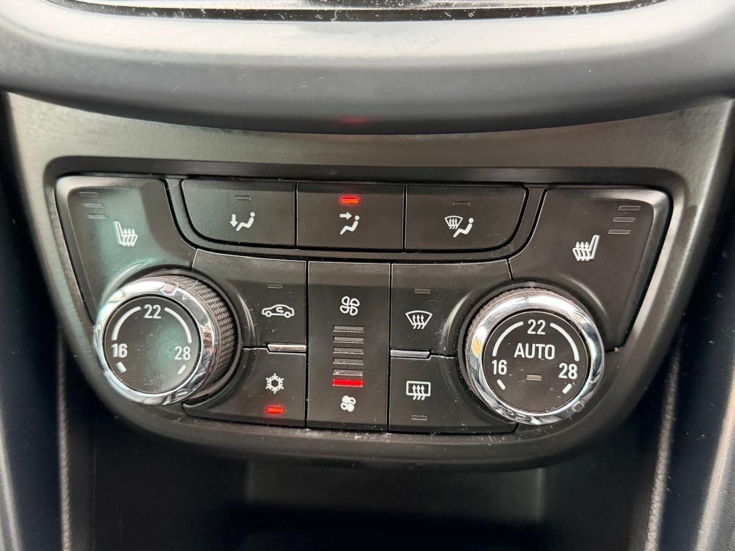 Used Vauxhall Zafira 2014 for sale - 77343895: Photo 26