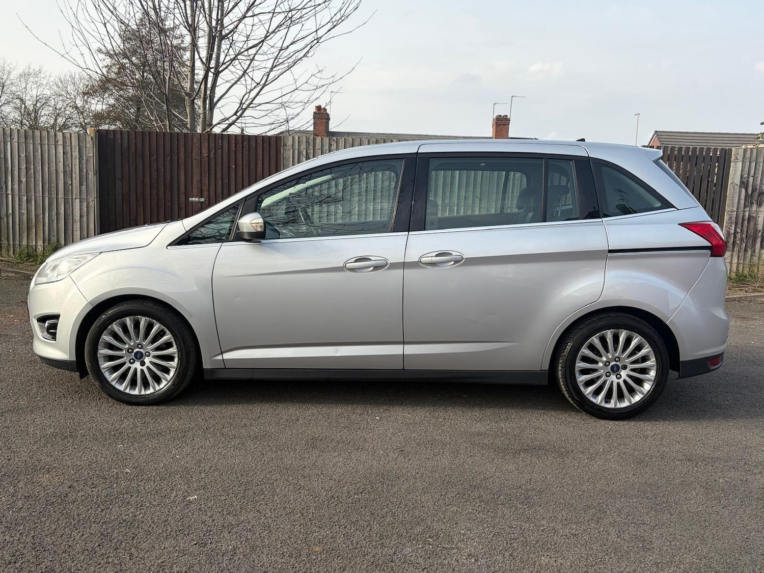 Used Ford Grand C-Max 2013 for sale - 77768051: Photo 14