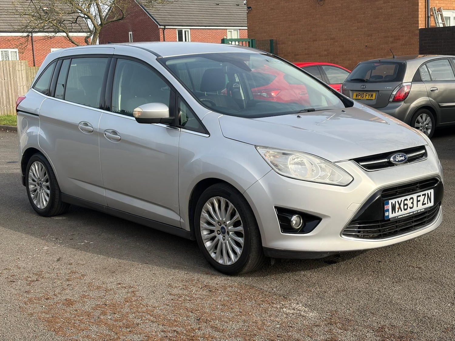 Used Ford Grand C-Max 2013 for sale - 77768051: Photo 6