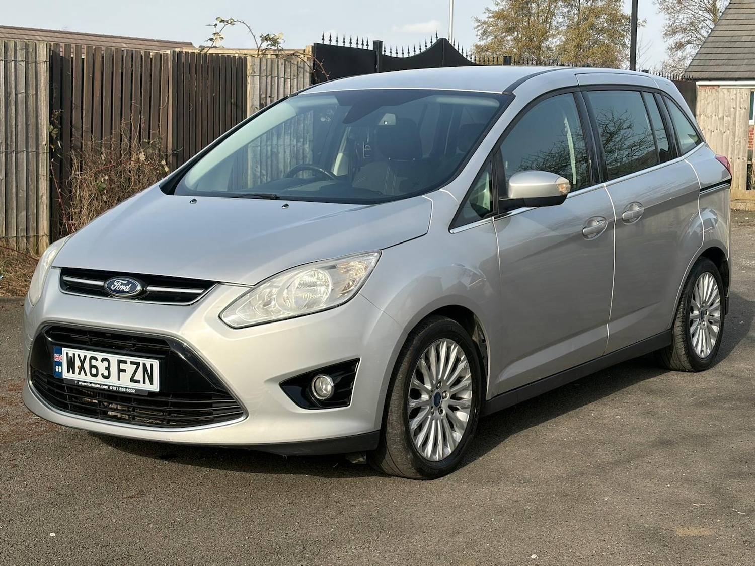 Used Ford Grand C-Max 2013 for sale - 77768051: Photo 9