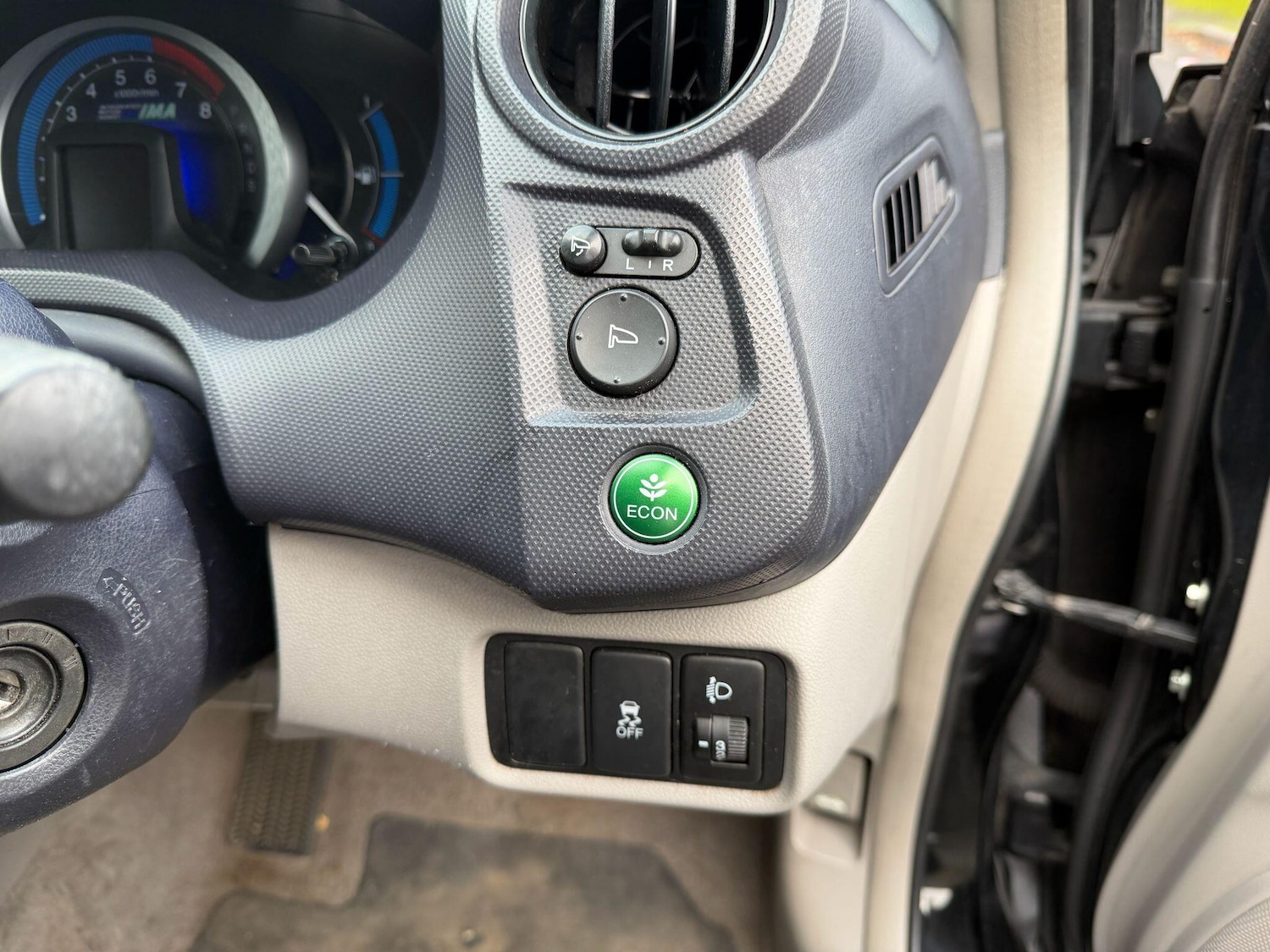 Used Honda Insight 2010 for sale - 76701220: Photo 31