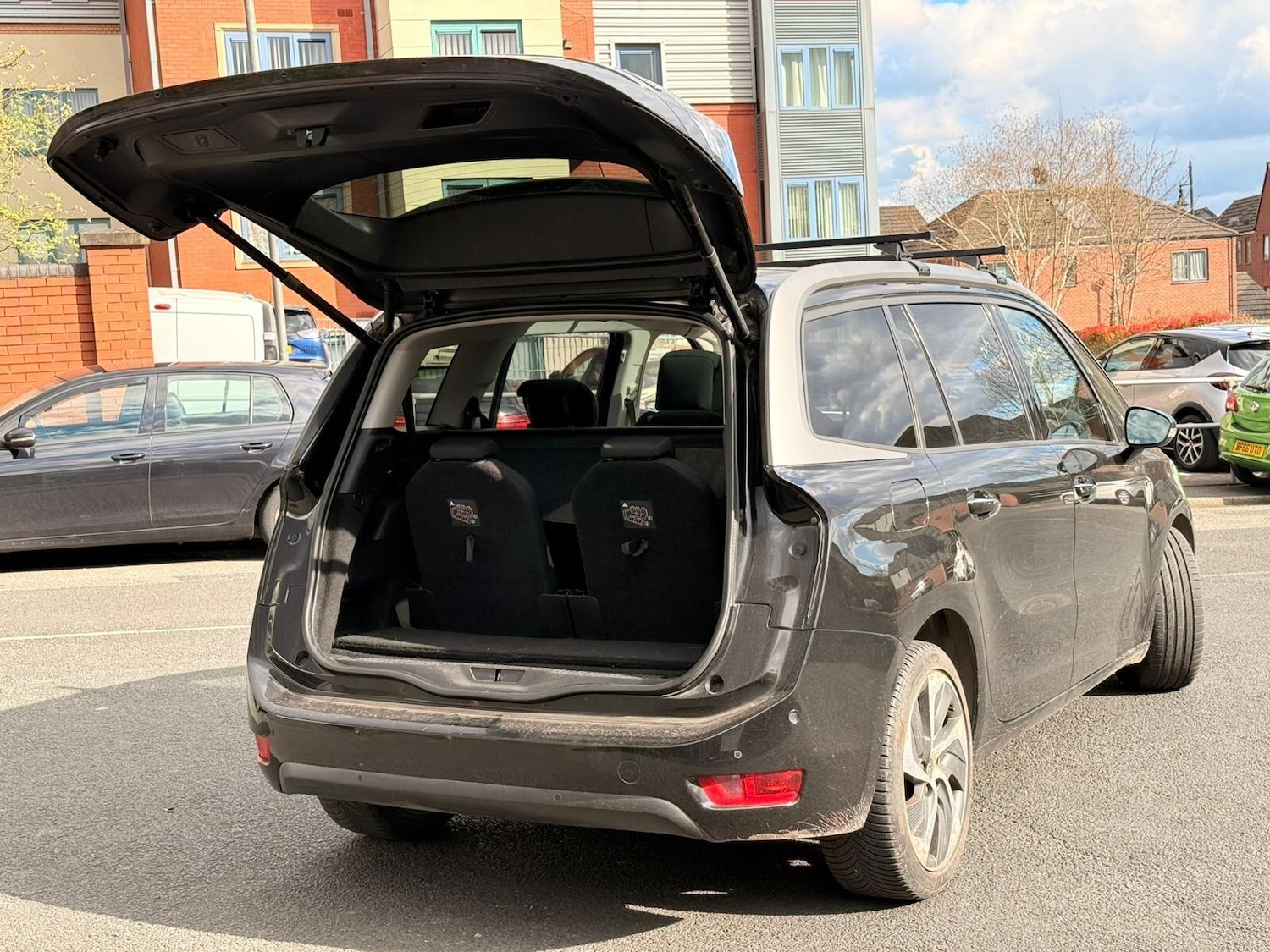 Used Citroen Grand C4 Picasso 2015 for sale - 78086542: Photo 46