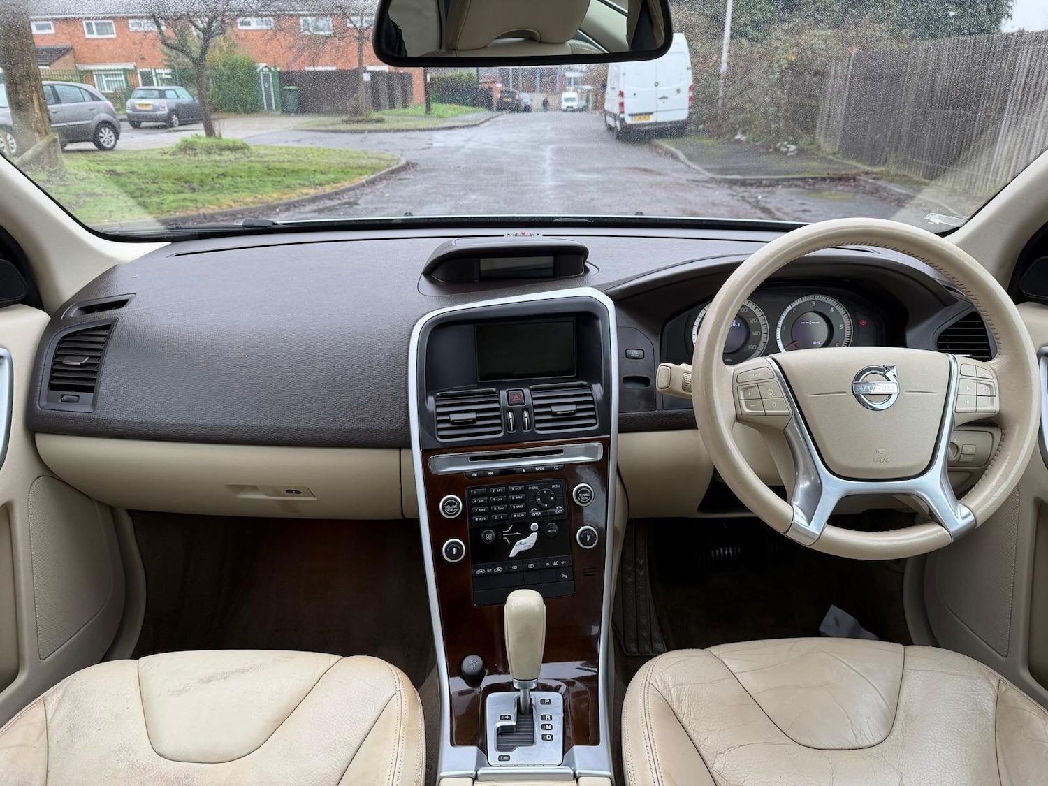 Used Volvo XC60 2010 for sale - 76855951: Photo 13