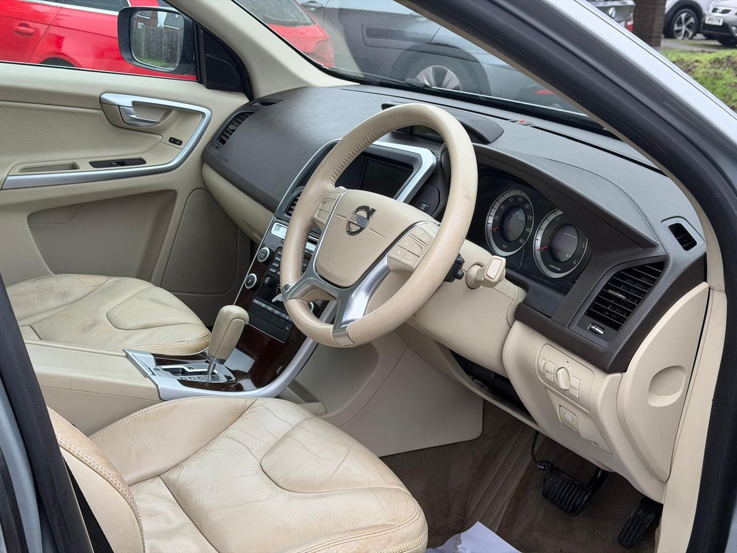 Used Volvo XC60 2010 for sale - 76855951: Photo 14