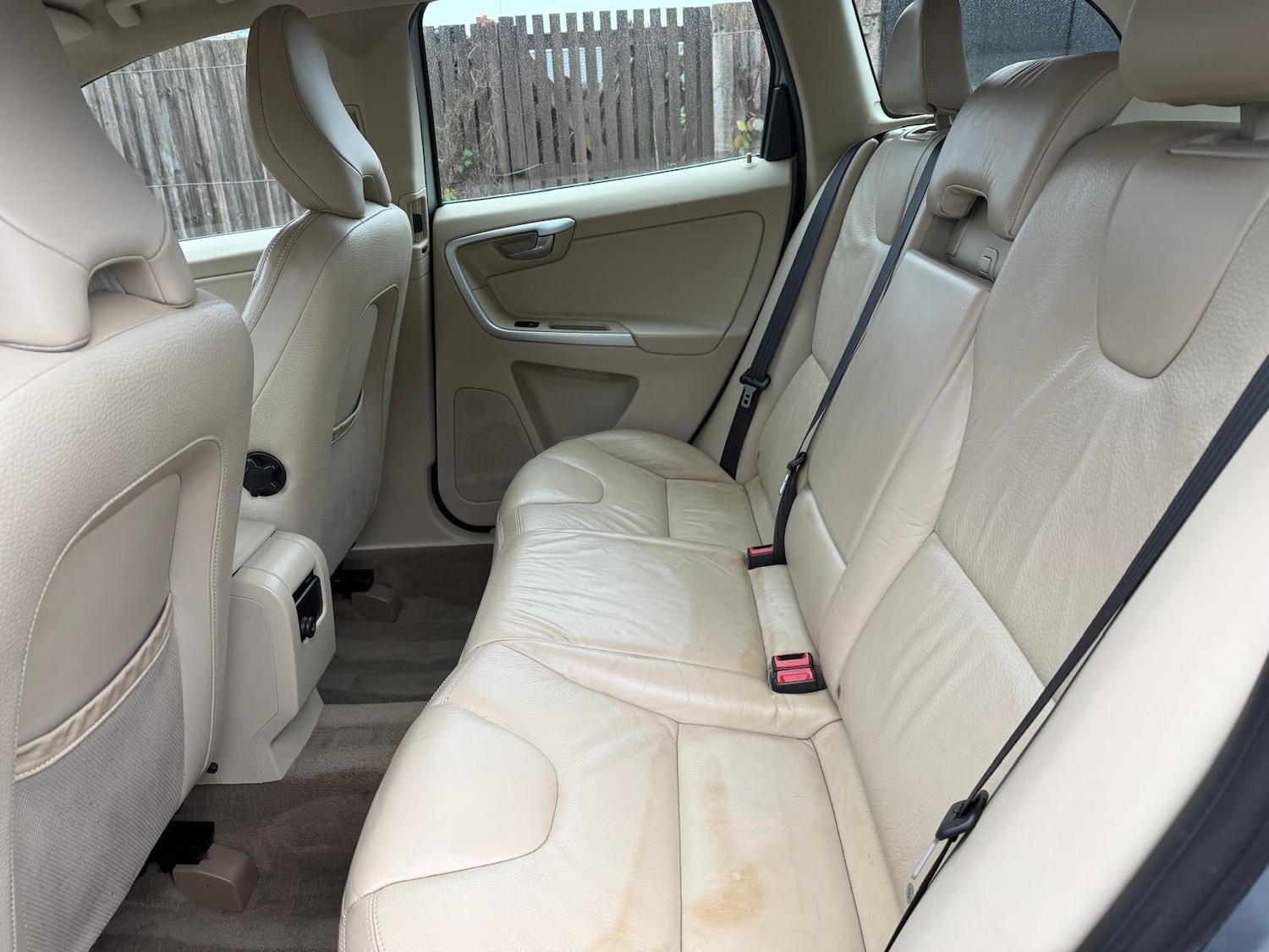 Used Volvo XC60 2010 for sale - 76855951: Photo 18