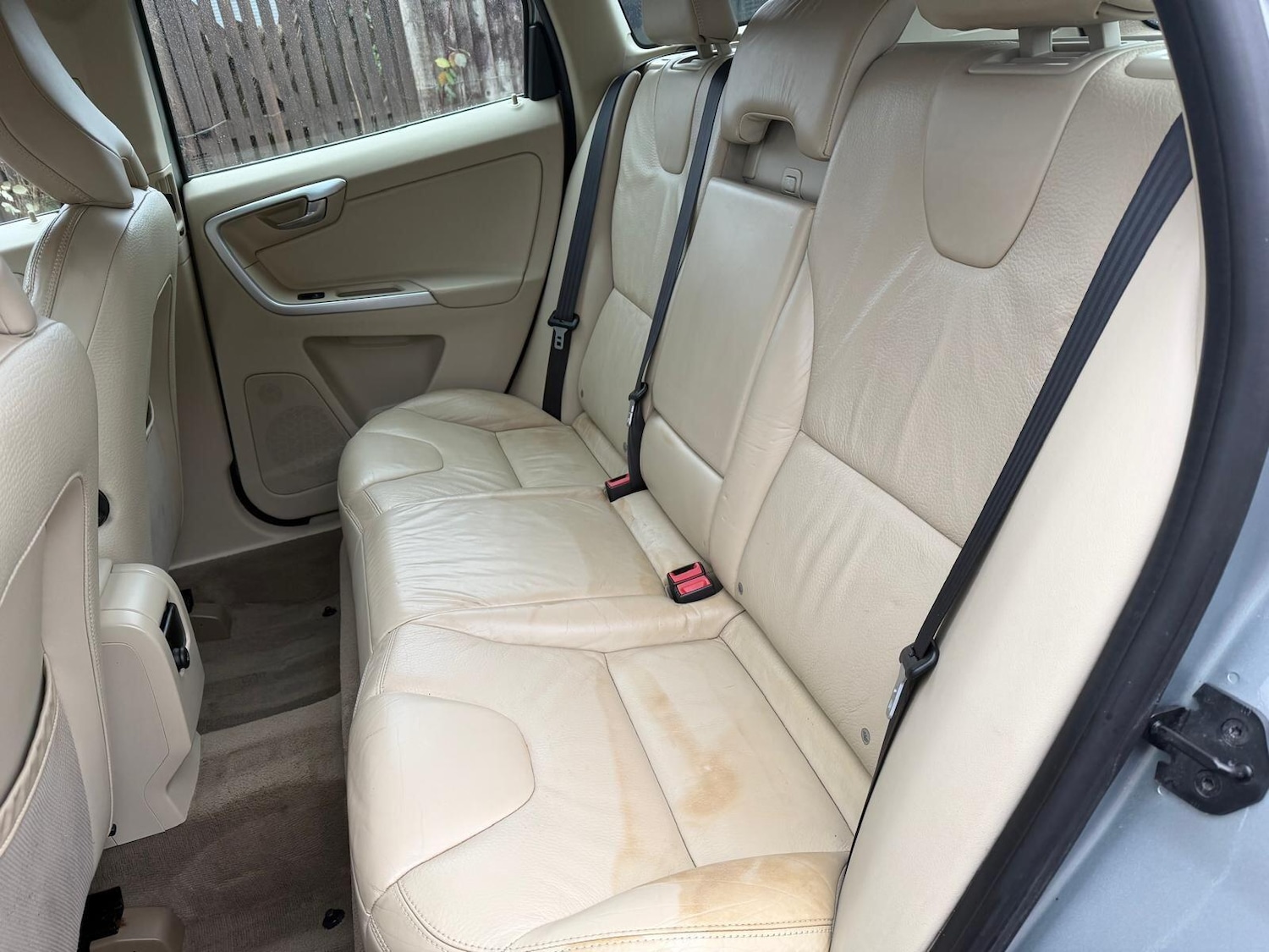 Used Volvo XC60 2010 for sale - 76855951: Photo 19