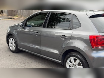 Used Volkswagen Polo 2012 for sale - 79576311: Photo