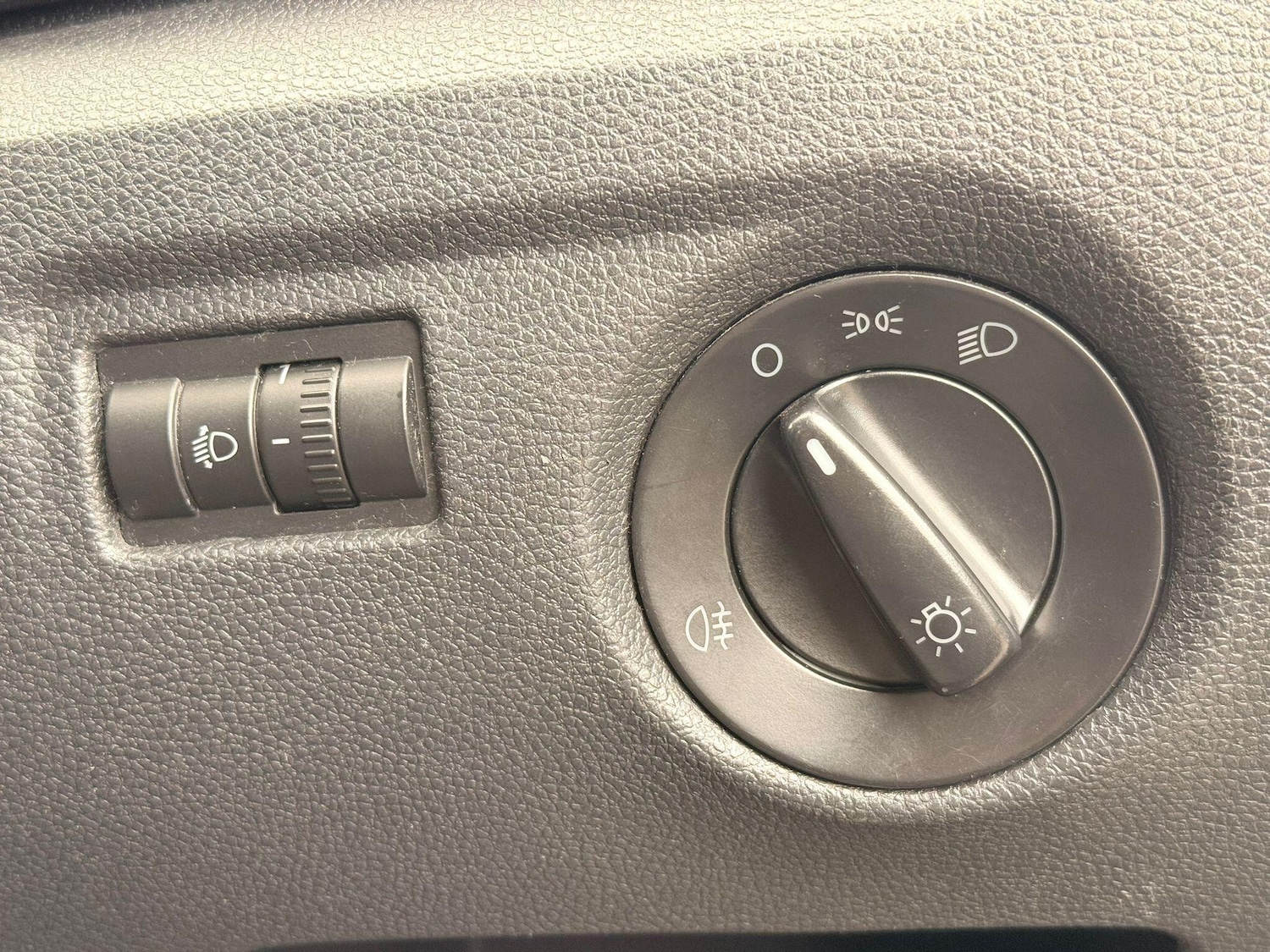 Used Skoda Fabia 2014 for sale - 78007437: Photo 31