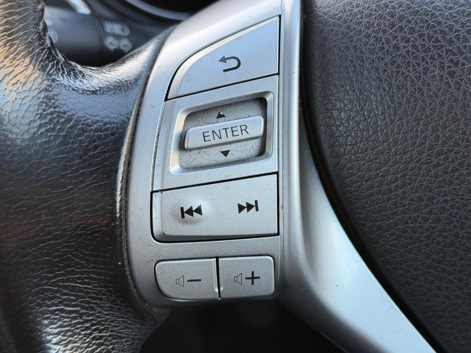 Used Nissan X-Trail 2016 for sale - 77396244: Photo 23