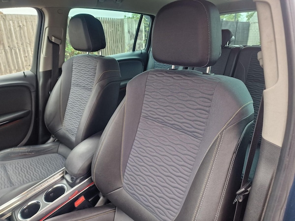 Used Vauxhall Zafira Tourer 2012 for sale - 76314584: Photo 11