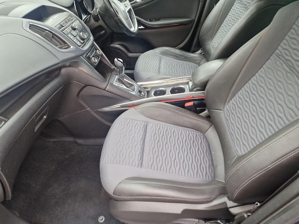 Used Vauxhall Zafira Tourer 2012 for sale - 76314584: Photo 12