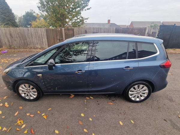Used Vauxhall Zafira Tourer 2012 for sale - 76314584: Photo 18