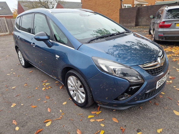 Used Vauxhall Zafira Tourer 2012 for sale - 76314584: Photo 2