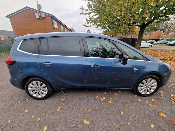 Used Vauxhall Zafira Tourer 2012 for sale - 76314584: Photo 41