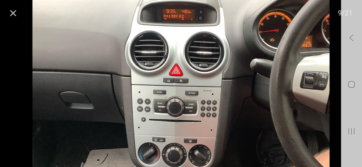 Used Vauxhall Corsa 2009 for sale - 77839922: Photo 5