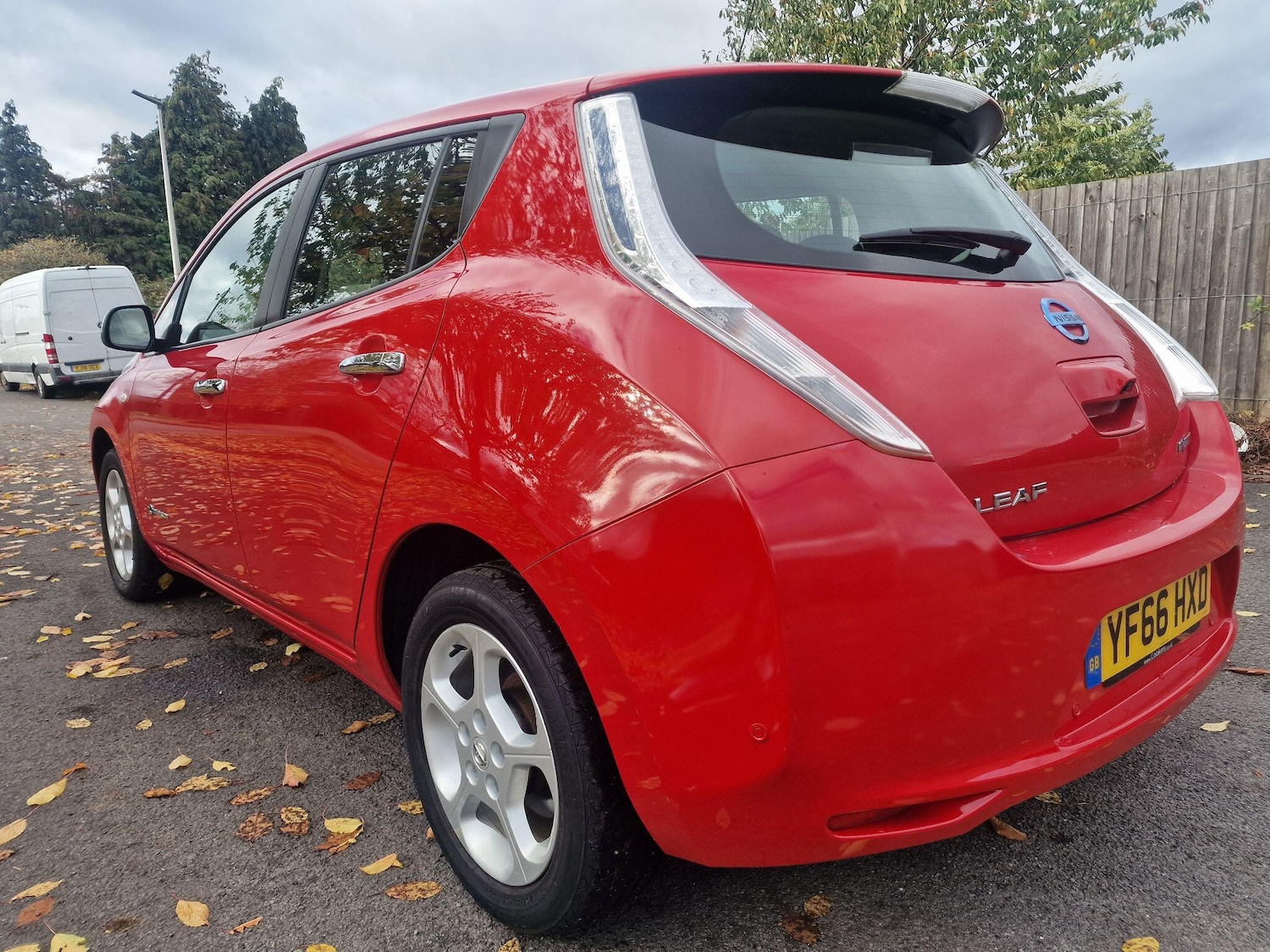 Used Nissan Leaf 2017 for sale - 76336357: Photo 12