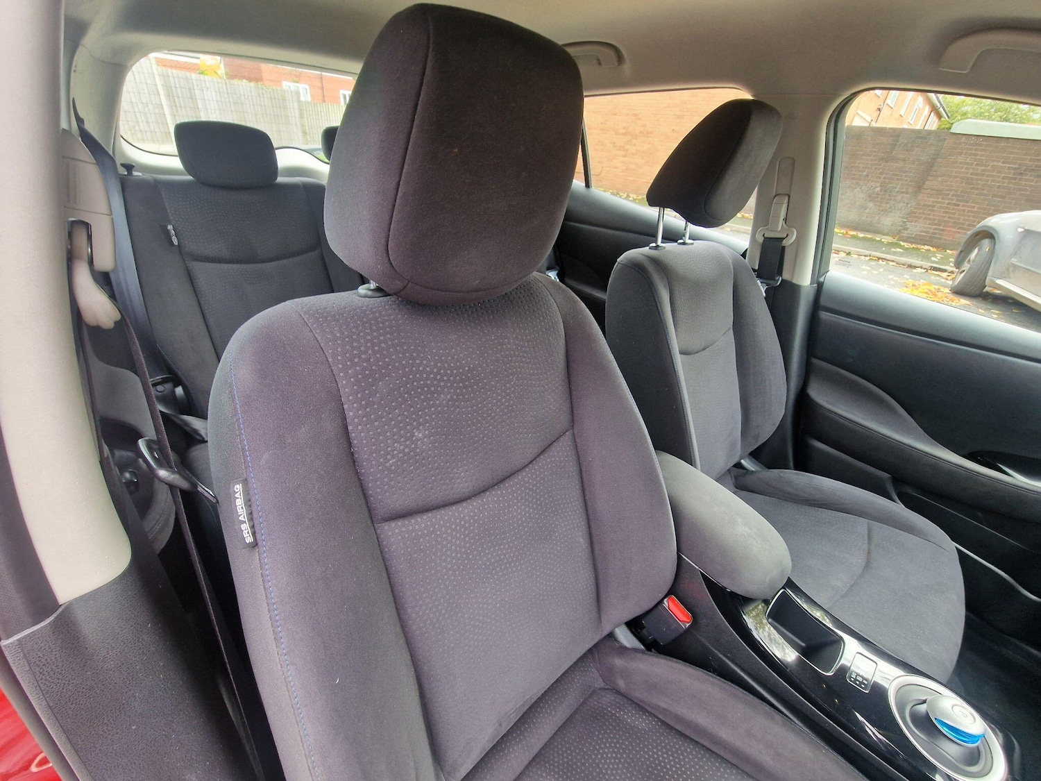 Used Nissan Leaf 2017 for sale - 76336357: Photo 25