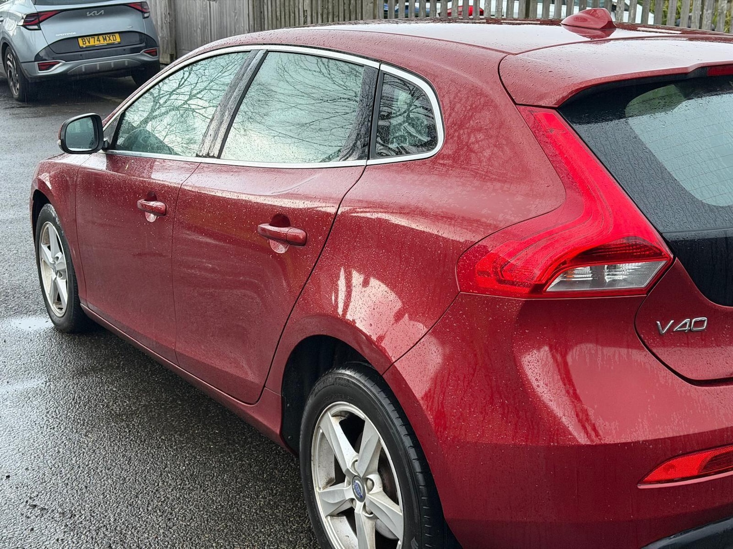 Used Volvo V40 2016 for sale - 77400414: Photo 3