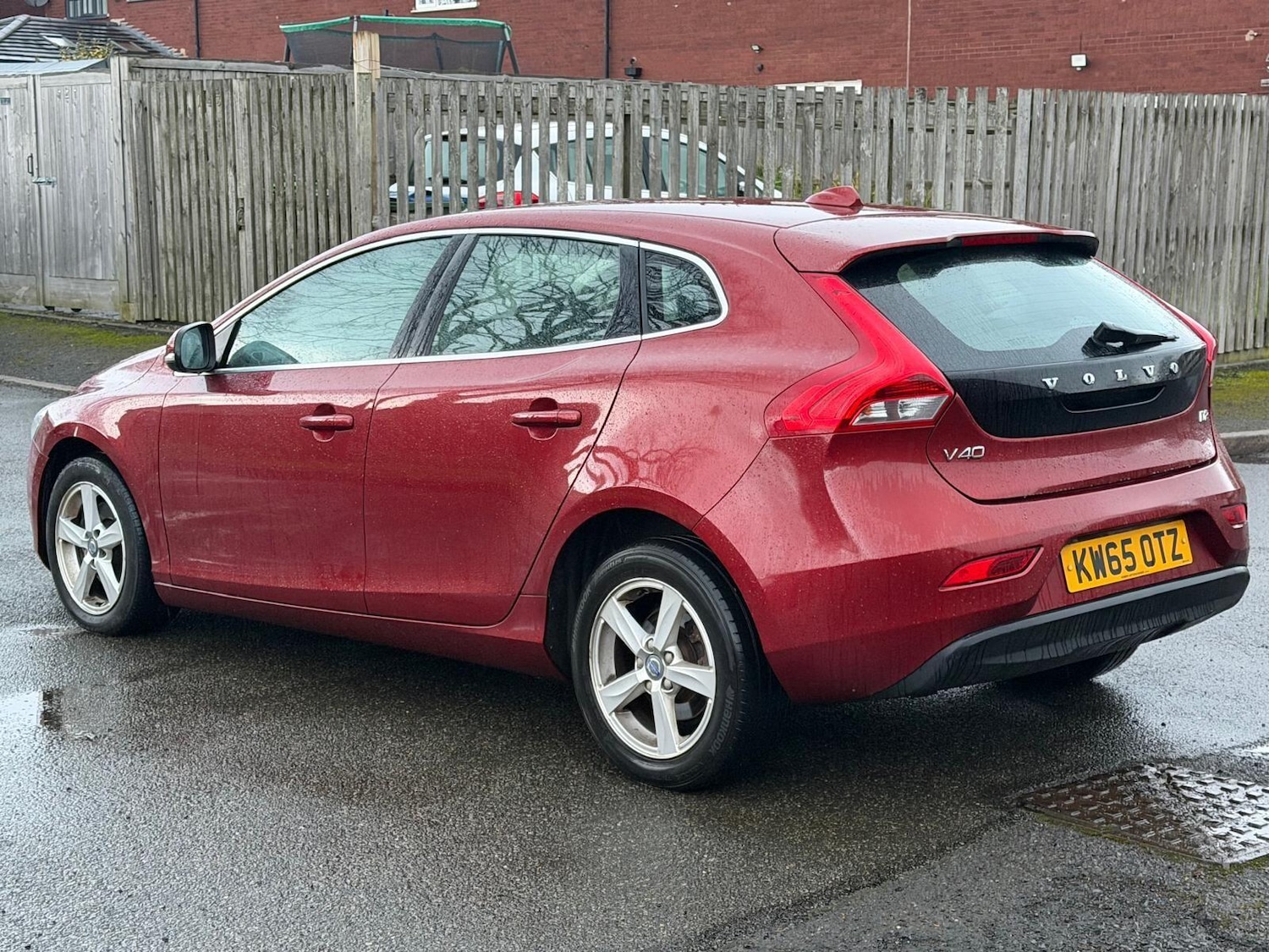 Used Volvo V40 2016 for sale - 77400414: Photo 5