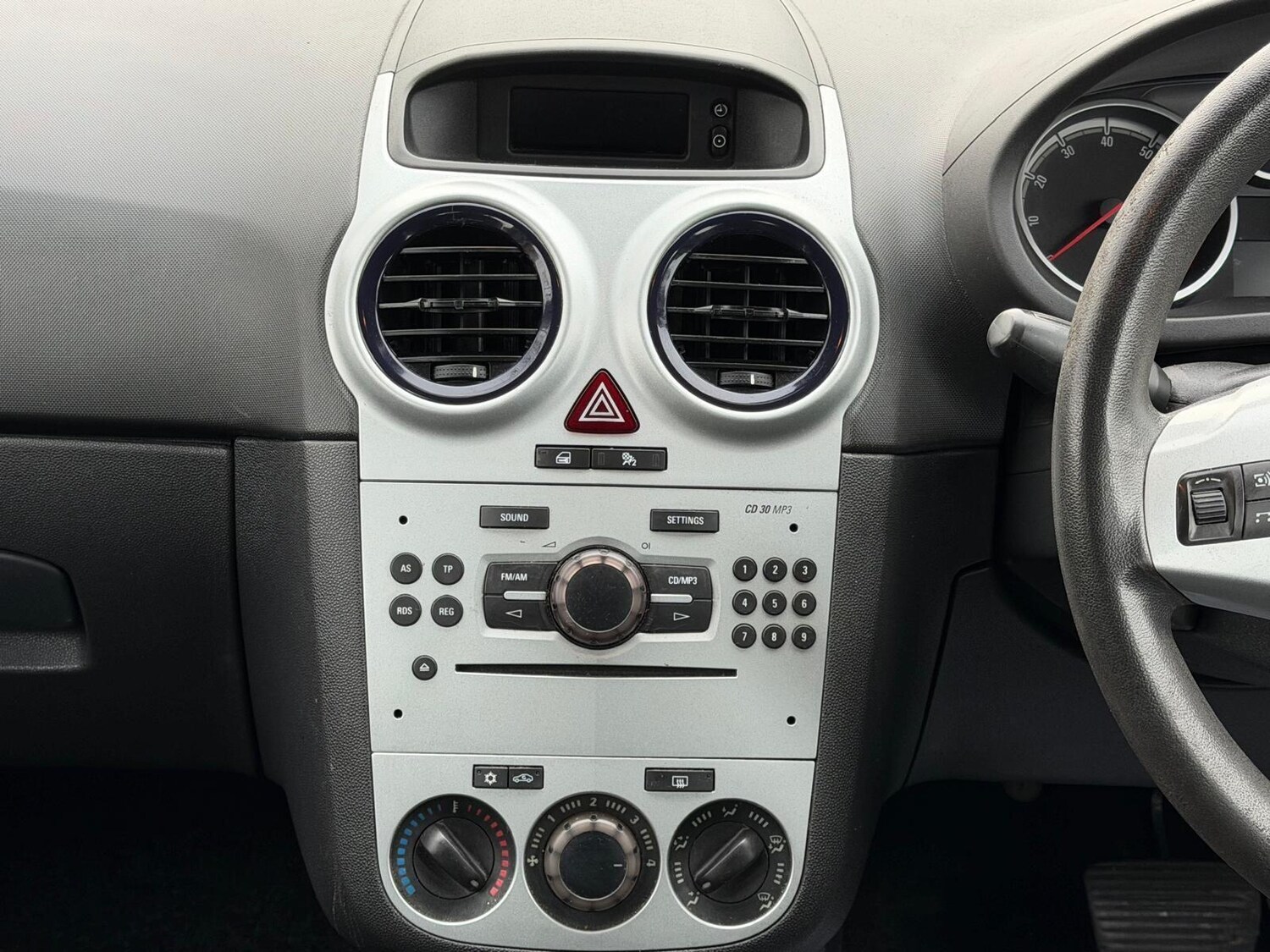 Used Vauxhall Corsa for sale - 77586991: Photo 14