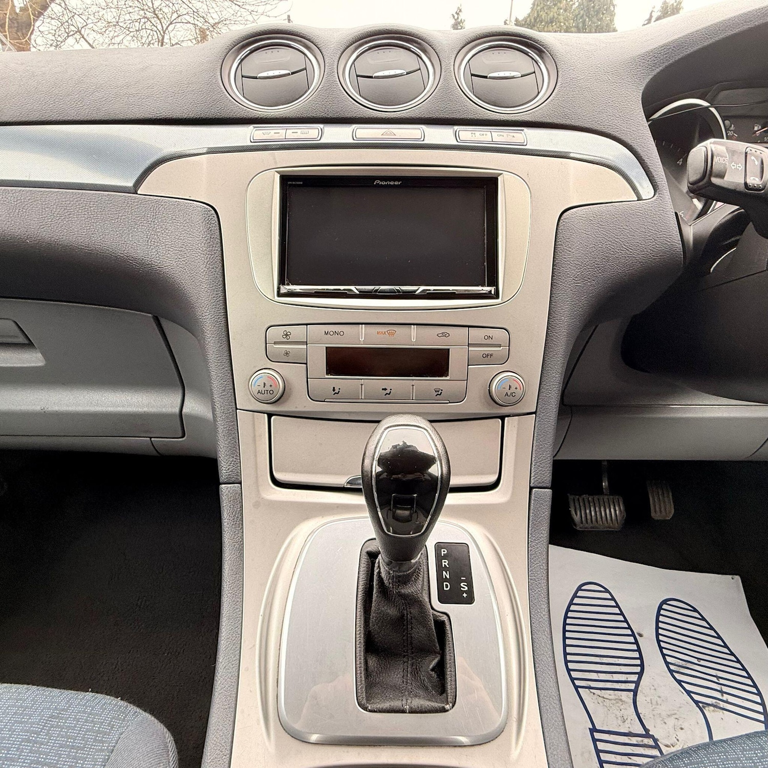 Used Ford Galaxy 2009 for sale - 77799264: Photo 16