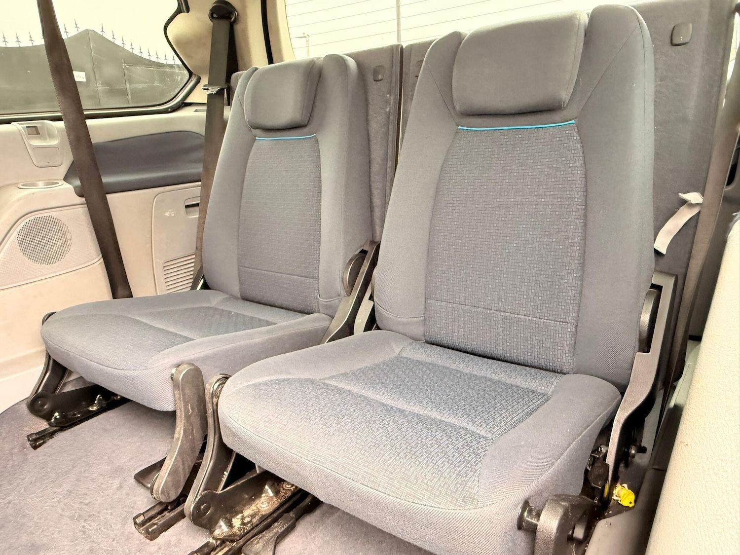 Used Ford Galaxy 2009 for sale - 77799264: Photo 41