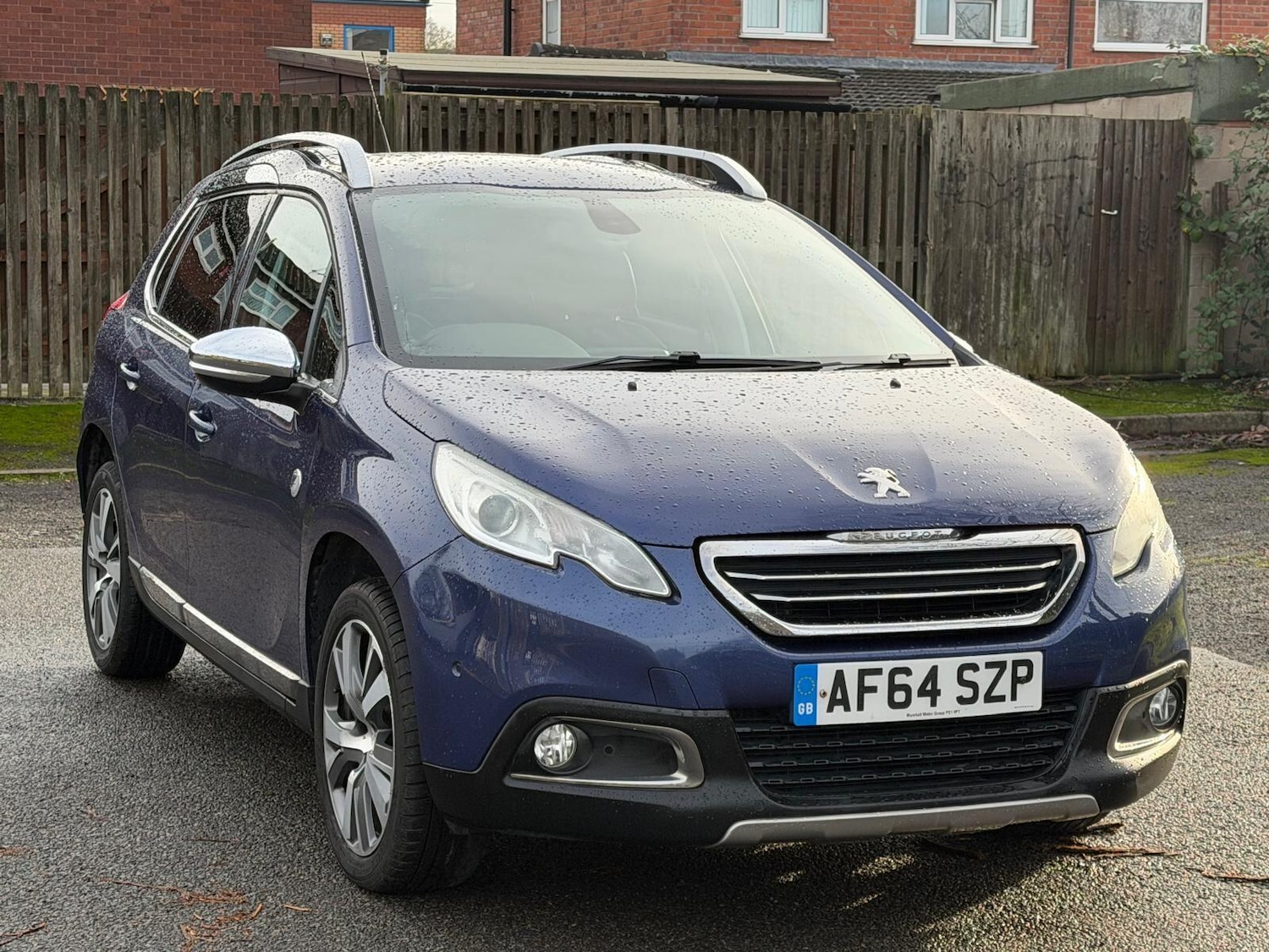 Used Peugeot 2008 2014 for sale - 76964642: Photo 1