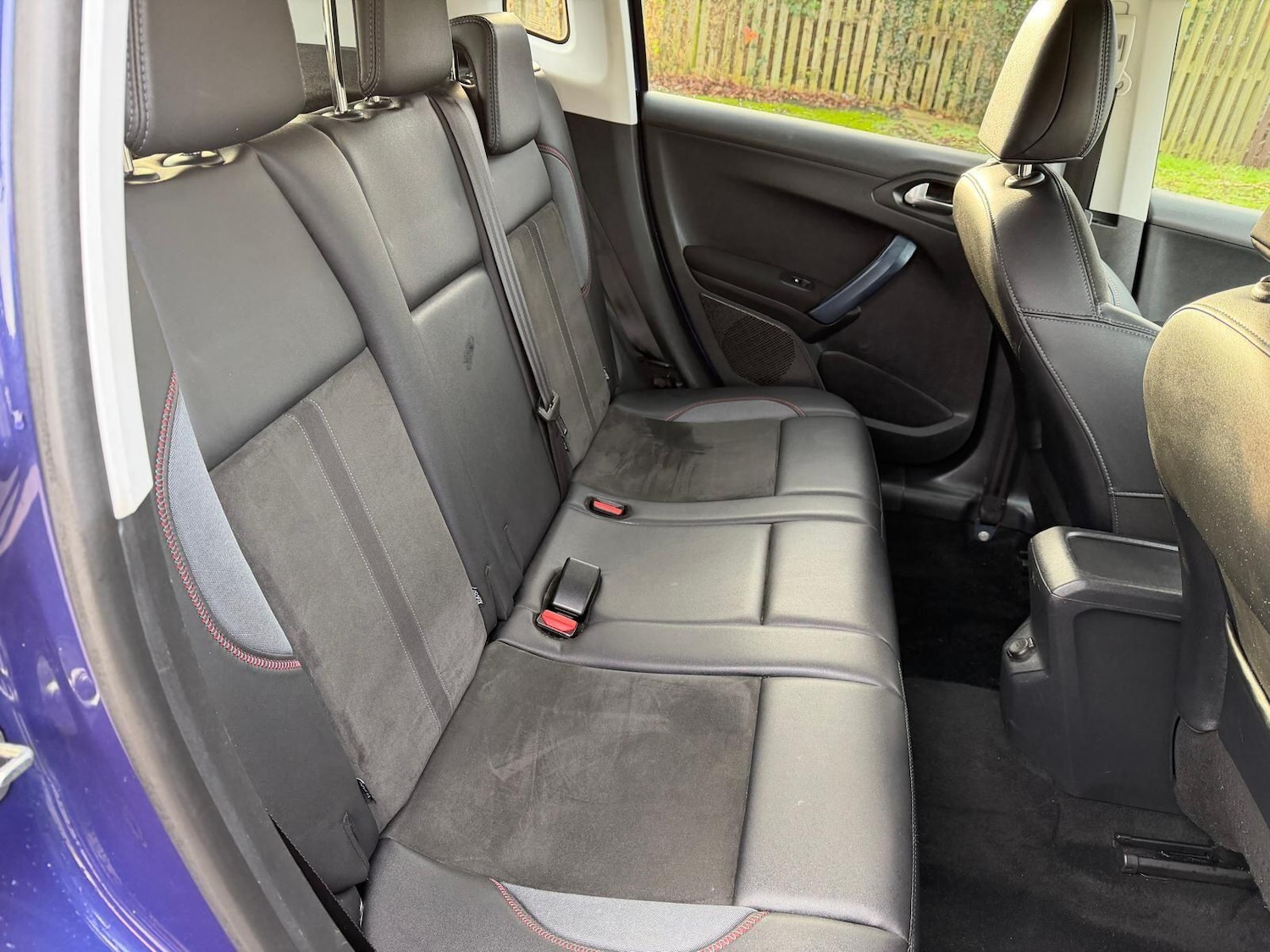 Used Peugeot 2008 2014 for sale - 76964642: Photo 23