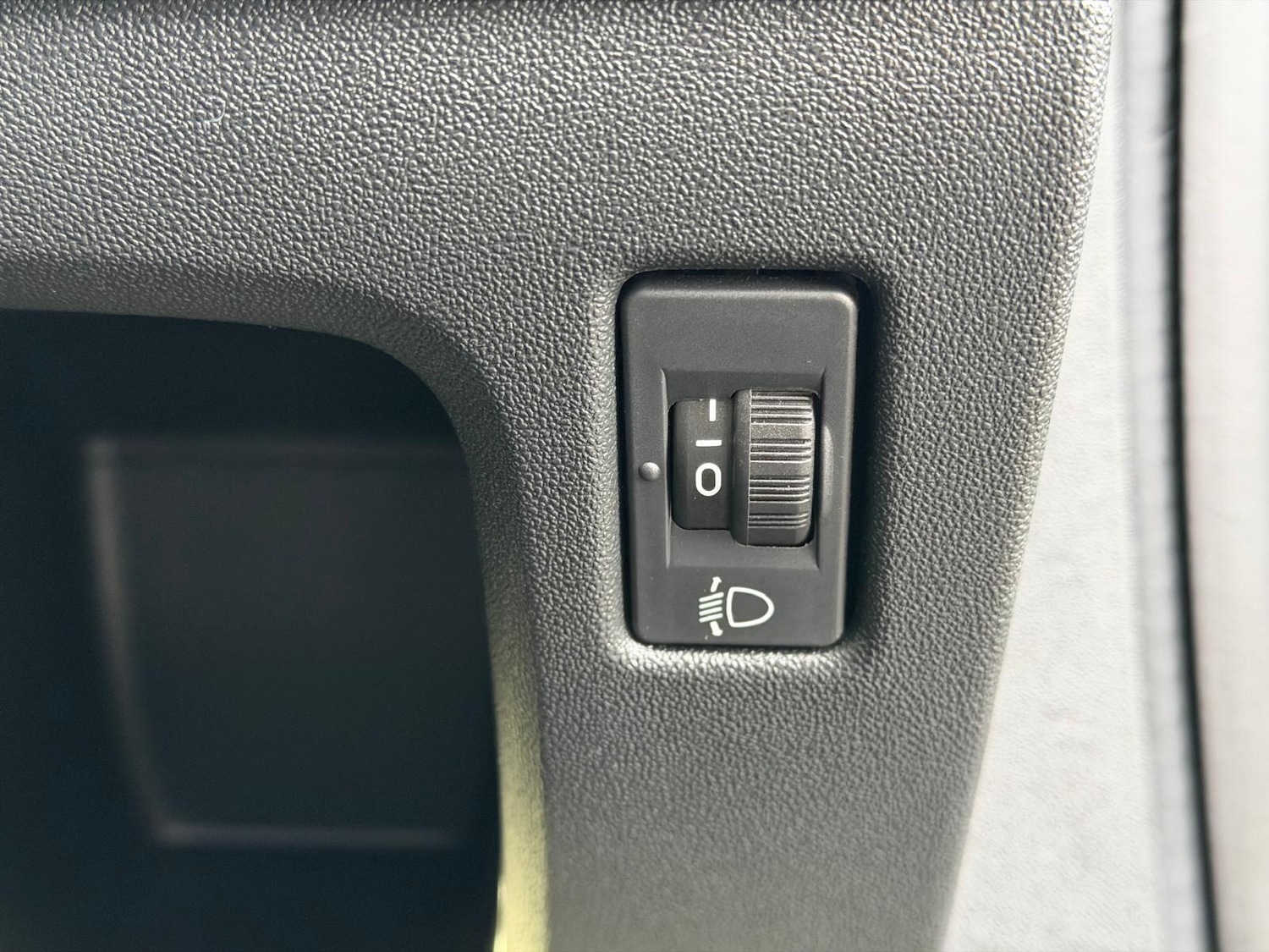 Used Peugeot 2008 2014 for sale - 76964642: Photo 24