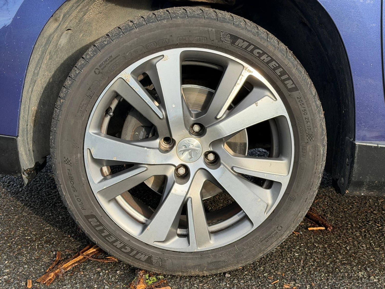 Used Peugeot 2008 2014 for sale - 76964642: Photo 29