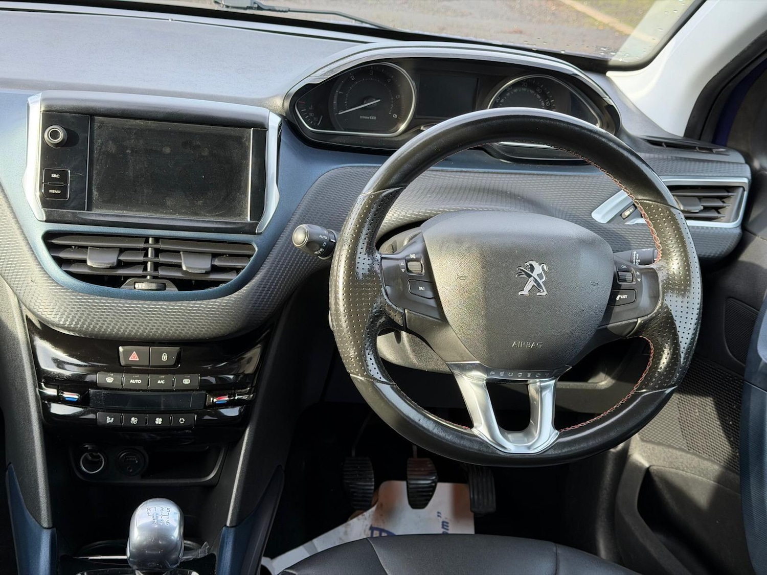 Used Peugeot 2008 2014 for sale - 76964642: Photo 35