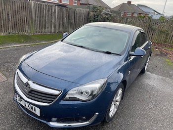 Vauxhall Insignia feature image
