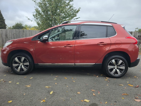 Used Peugeot 2008 2016 for sale - 76228023: Photo 11