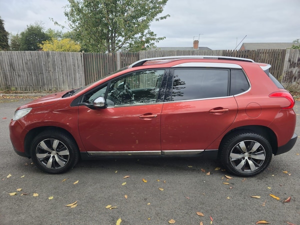Used Peugeot 2008 2016 for sale - 76228023: Photo 12