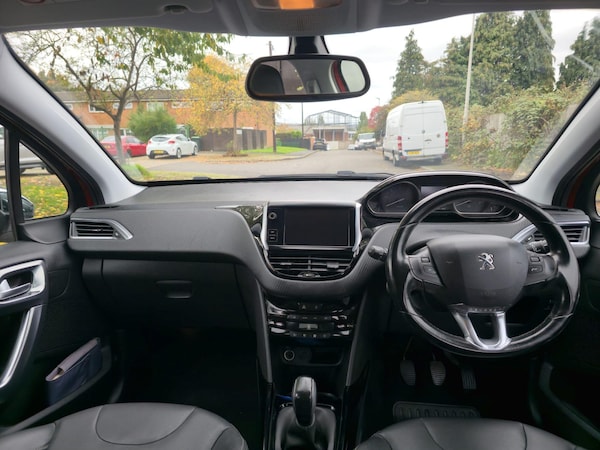 Used Peugeot 2008 2016 for sale - 76228023: Photo 24