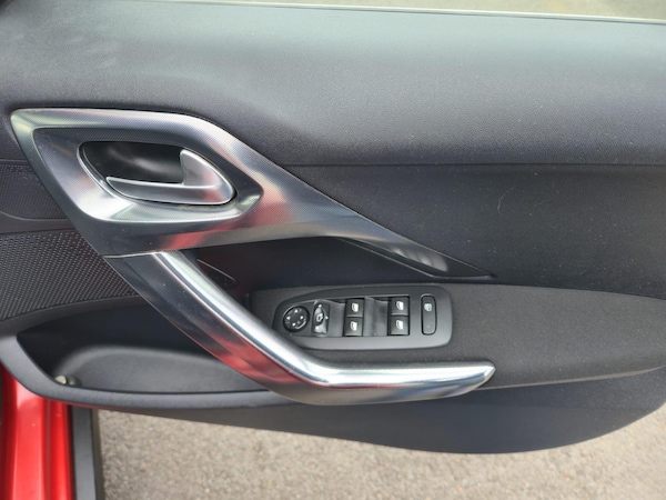 Used Peugeot 2008 2016 for sale - 76228023: Photo 33