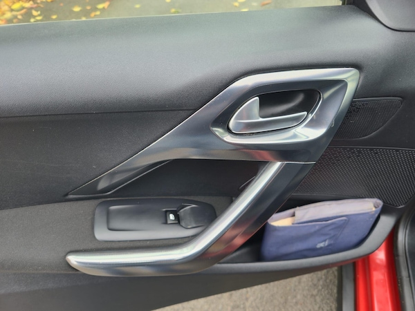Used Peugeot 2008 2016 for sale - 76228023: Photo 34