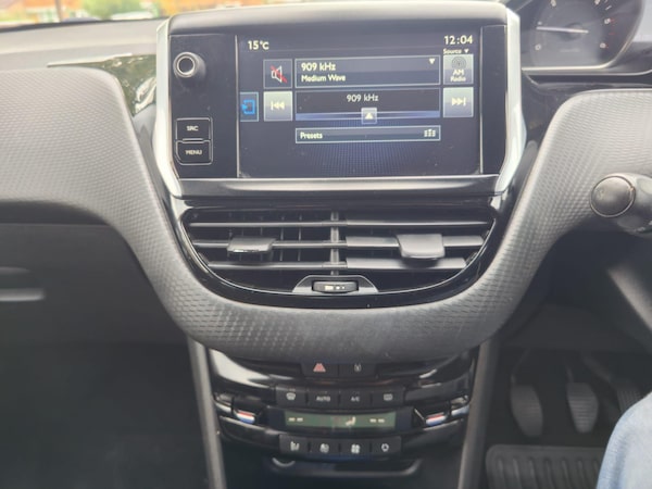 Used Peugeot 2008 2016 for sale - 76228023: Photo 37