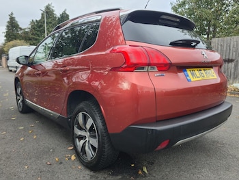 Used Peugeot 2008 2016 for sale - 76228023: Photo 4
