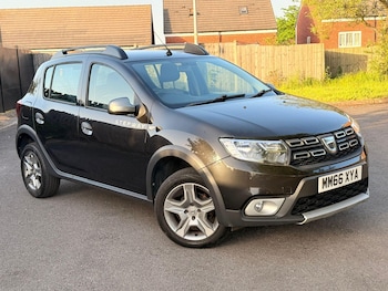 Used Dacia Sandero Stepway 2016 for sale - 78705136: Photo
