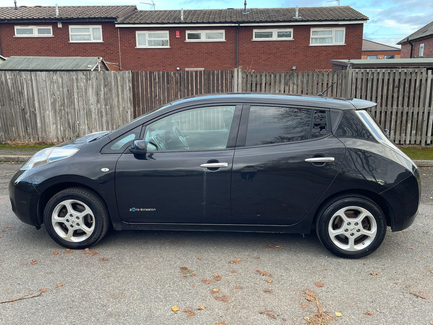 Used Nissan Leaf 2015 for sale - 76408465: Photo 11