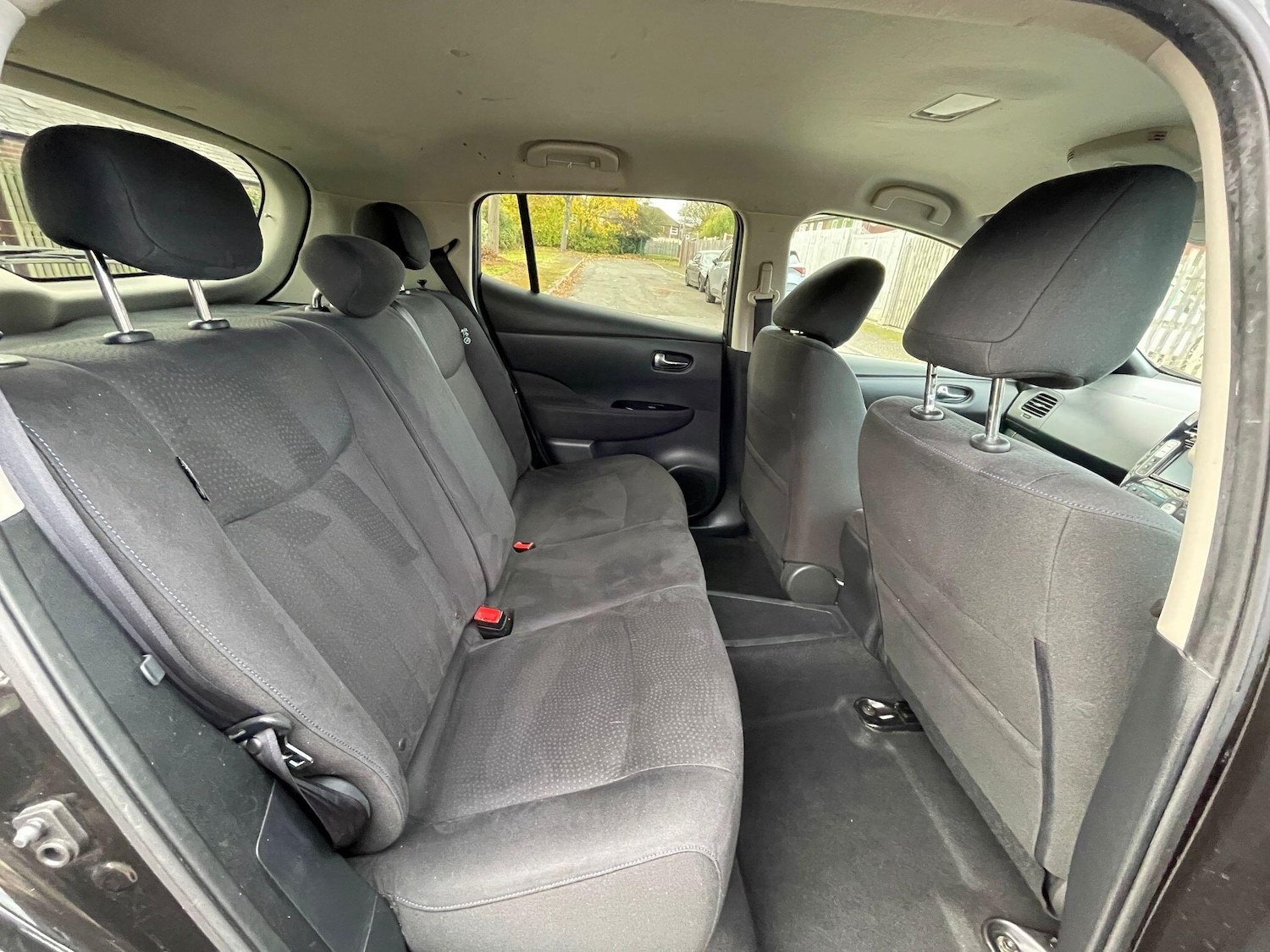 Used Nissan Leaf 2015 for sale - 76408465: Photo 24